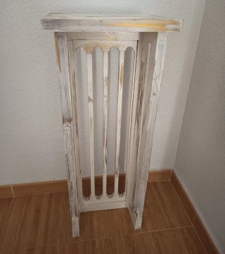 Cubreradiador Madera Blanco y Dorado