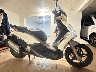 Piaggio Beverly 350 Sport Touring Blanca
