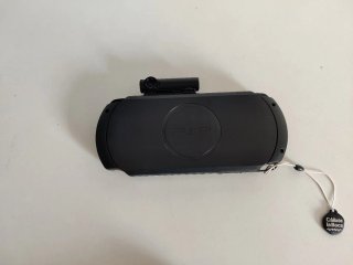 PSP E1000 Negra + 5 Juegos