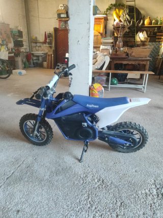 Moto infantil eléctrica 1000W