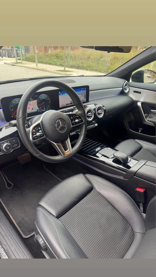 Mercedes-Benz Clase CLA 200 7G-DCT todo en MB 2019