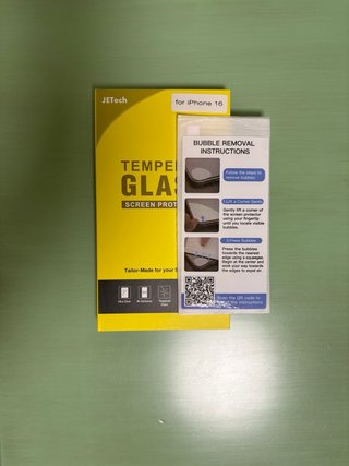 Pack 3 Protectores Pantalla JETech iPhone 16