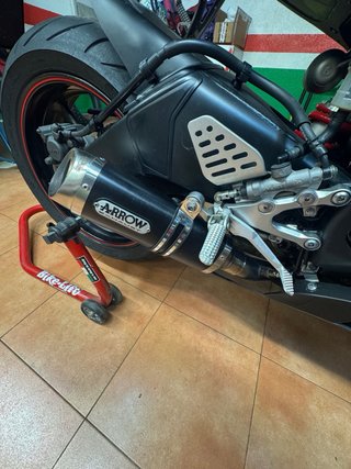 Yamaha R6R 2008 negra/gris