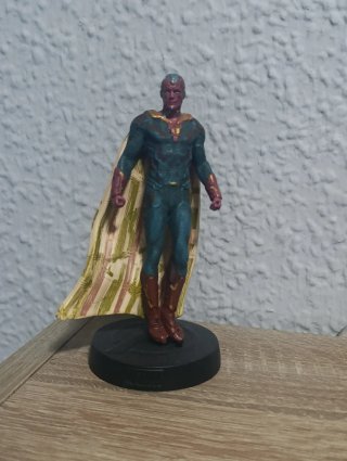 Figuras Vengadores: Falcon, Vision, Black Panther