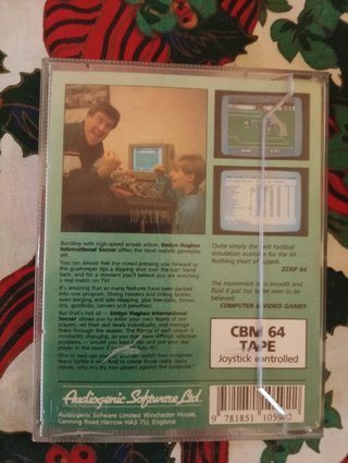 Commodore 64. Emlyn Hughes International soccer