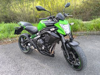 Kawasaki ER-6N Verde/Negra