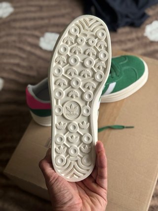 Adidas Gazelle Bold plataforma verde talla 40 2/3