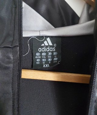 Chaqueta Adidas Negra y Multicolor