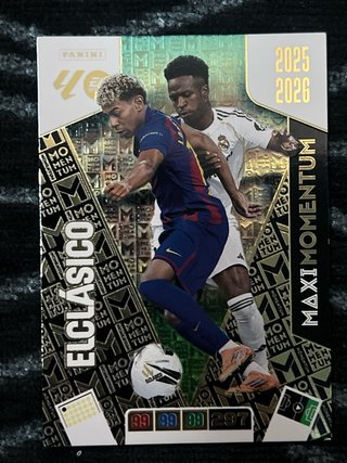 Carta Panini MaxiMomentum El Clásico 2025-2026