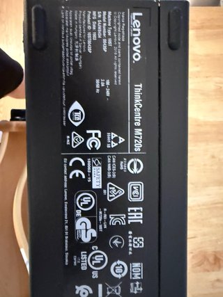 Lenovo ThinkCentre M725 i5 8GB RAM 256GB SSD