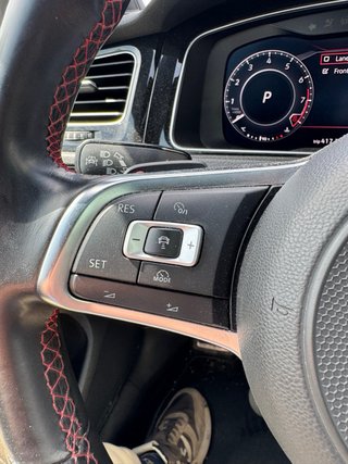 Volkswagen Golf GTi 2018 por 427€/mes