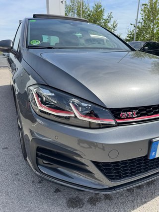 Volkswagen Golf GTi 2018 por 427€/mes