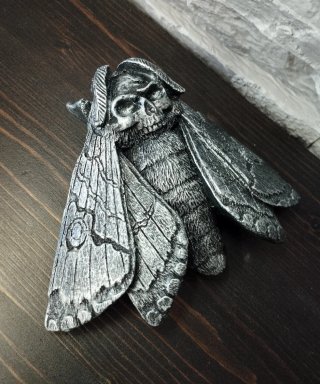 Statua Falena Testa di Morto Gotico Scultura
