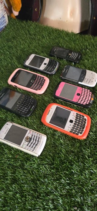 Lote 8 Móviles BlackBerry