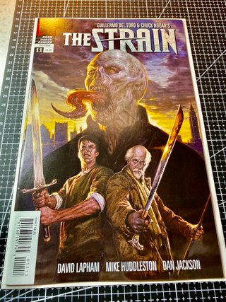 Comic USA 2012 The Strain #11 Portada E.M. Gist