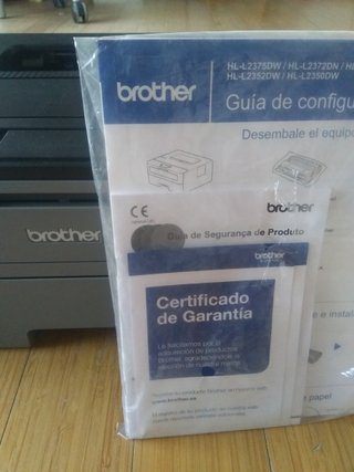 Impresora Brother Negra y Gris