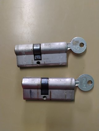 Cerradura múltiple FAC y 2 cilindros