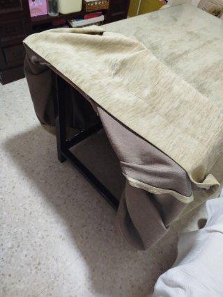 Conjunto de mesa + ropa de mesa + cristal