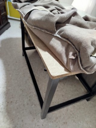 Conjunto de mesa + ropa de mesa + cristal