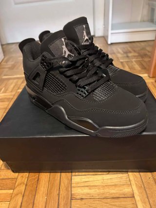 Jordan 4 Retro Black Cat - EUR 42