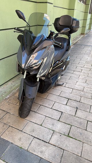 Yamaha XMAX Negra -