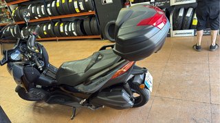 Yamaha XMAX Negra -