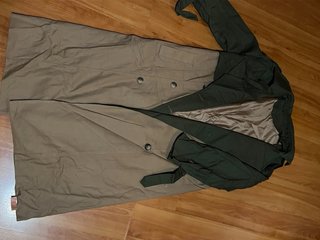 Chaqueta larga marrón y verde