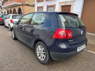 Volkswagen Golf 5 2004