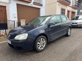 Volkswagen Golf 5 2004