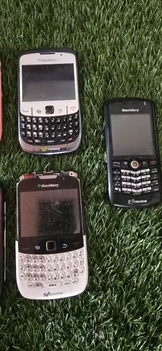 Lote 8 Móviles BlackBerry