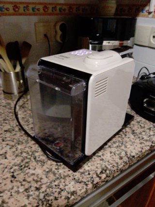 Cafetera Nespresso DeLonghi