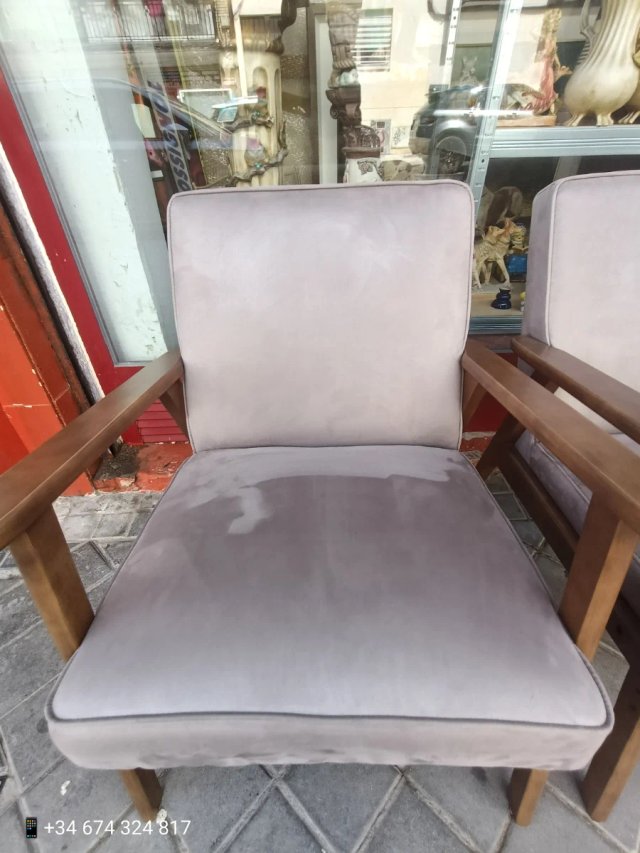 Conjunto 2 Sillones Madera y Tela Gris
