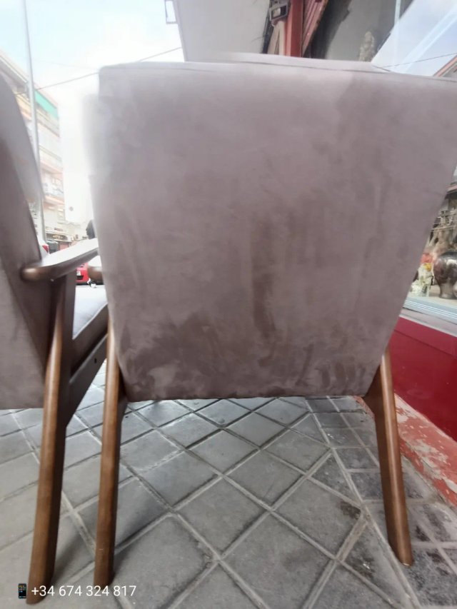 Conjunto 2 Sillones Madera y Tela Gris