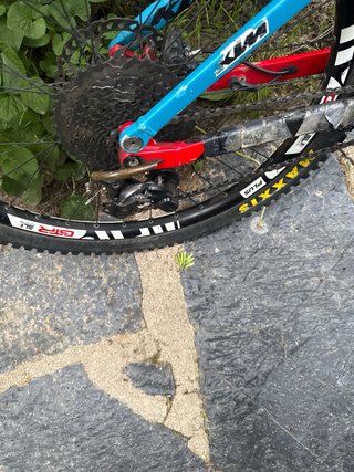 Bicicleta Eléctrica KTM Kapoho 273