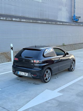 SEAT Ibiza 2005