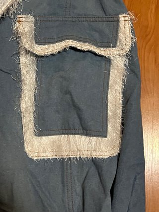 Chaqueta larga azul y gris con pelo
