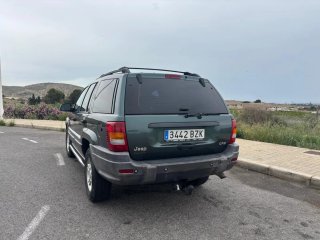 Jeep Grand Cherokee 2.7 CRD Mercedes