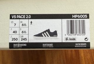 Zapatillas Adidas VS Pace. Azules. Talla 40