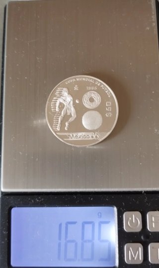 Escasos y preciosos 50 pesos plata PROOF Mundial86
