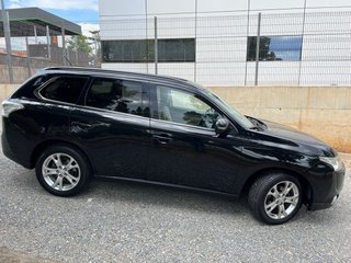 Mitsubishi Outlander 2014