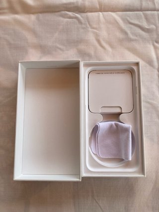 Caja vacía iPhone SE 128GB Black
