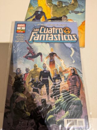 PACK Comics grapa Cuatro fantásticos