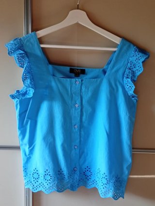Blusa OVS azzurra con pizzo