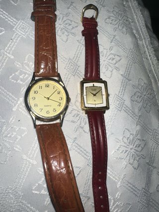 Lote 4 Relojes (Plata y Marrón)