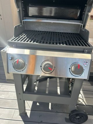 Barbacoa Weber Spirit II, en excelente estado