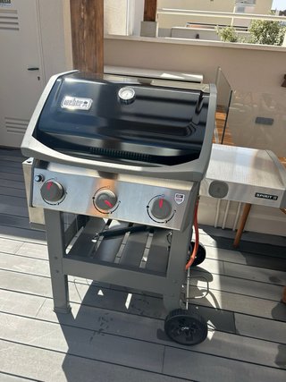 Barbacoa Weber Spirit II, en excelente estado