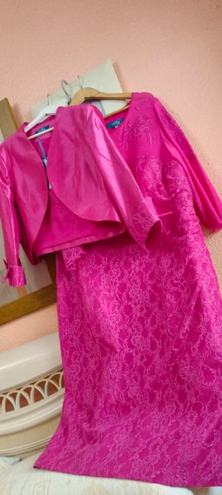Vestido fiesta y madrina de boda, talla 50/52