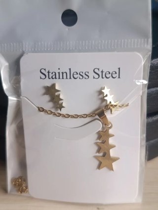 Conjunto collar y pendientes estrellas