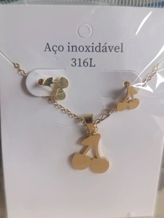 Conjunto collar y pendientes cerezas