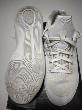 Zapatillas Nike Kobe 9 Blancas